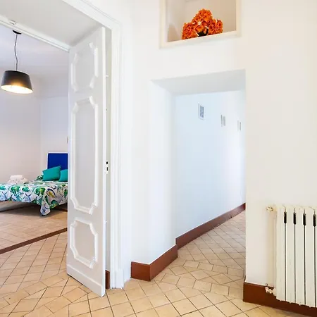 Lopez 20 A Big Family By Napoliapartments Napoli
